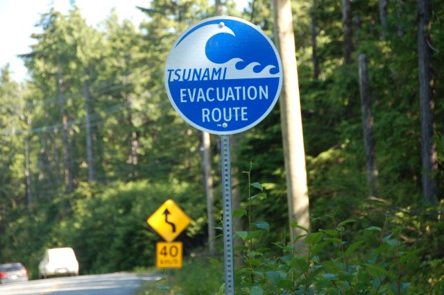 Tsunami evacuation route sign
